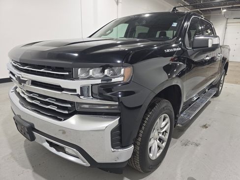 Used 2019 Chevrolet Silverado 1500 LTZ image 8