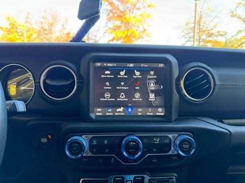 Used 2023 Jeep Wrangler Unlimited Sahara w/ Cold Weather Group image 11