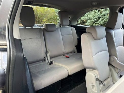 Used 2019 Honda Odyssey EX image 39