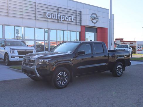 New 2026 Nissan Frontier SV w/ SV Convenience Package image 2