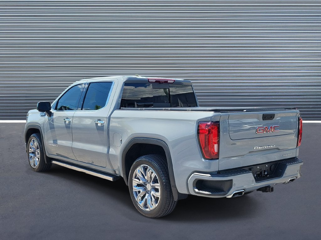 Used 2025 GMC Sierra 1500 Denali w/ Denali Reserve Package AWD/4WD image 4