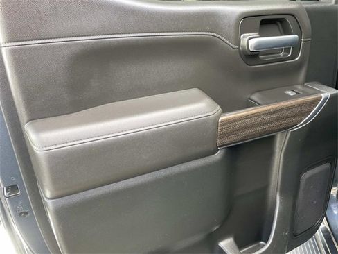 Used 2021 Chevrolet Silverado 1500 RST image 23