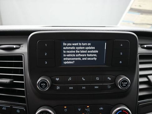 New 2025 Ford Transit 150 Low Roof image 28