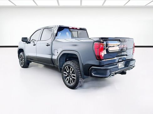 Used 2023 GMC Sierra 1500 AT4 w/ AT4 Premium Package AWD/4WD image 6