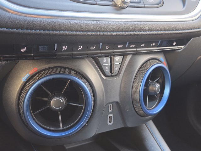 Certified 2023 Chevrolet Blazer RS FWD image 29