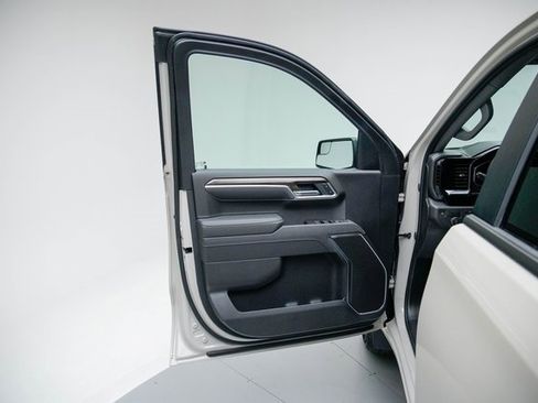 New 2026 Chevrolet Silverado 1500 RST w/ LPO, Dark Essentials Package image 23