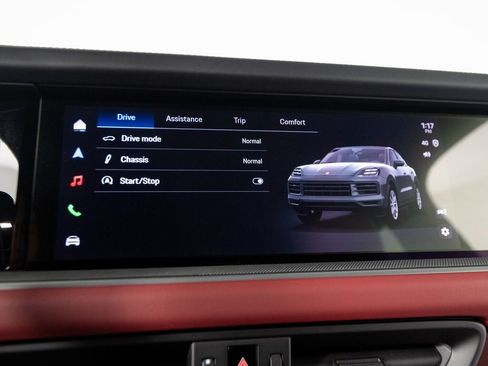 New 2026 Porsche Cayenne S image 29