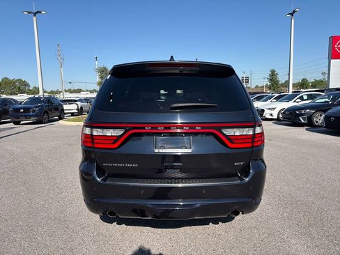 Used 2024 Dodge Durango GT RWD image 6