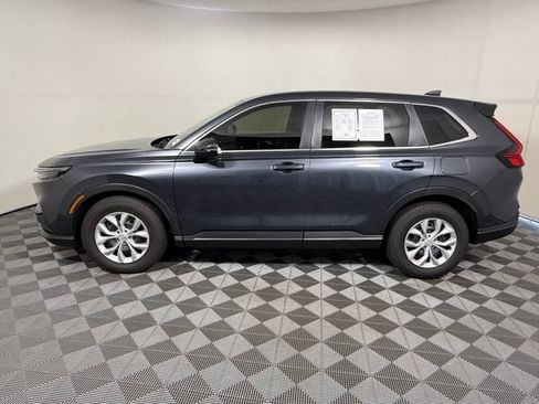 Used 2026 Honda CR-V LX image 3