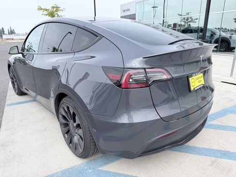 Used 2022 Tesla Model Y Performance AWD/4WD image 6