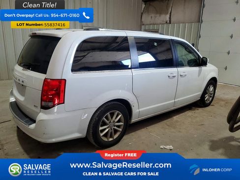 Used 2018 Dodge Grand Caravan SXT FWD image 4