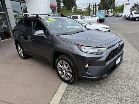 Certified 2021 Toyota RAV4 XLE Premium FWD image 9