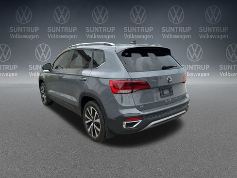 Used 2023 Volkswagen Taos SE FWD image 35