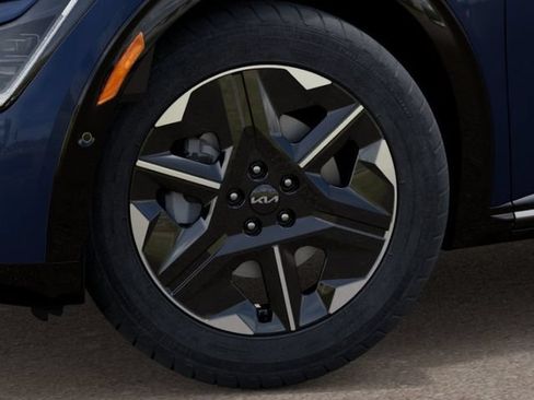 New 2026 Kia EV6 Wind RWD image 10