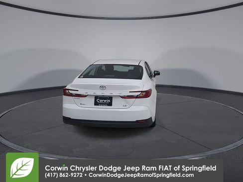 Used 2026 Toyota Camry LE FWD image 13