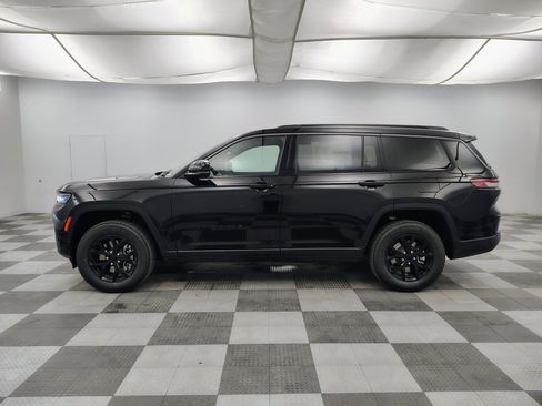 New 2026 Jeep Grand Cherokee L 4WD image 9