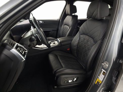 Used 2024 BMW X5 xDrive50e AWD/4WD image 17