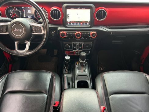 Used 2020 Jeep Gladiator Rubicon w/ Advanced Safety Group AWD/4WD image 14