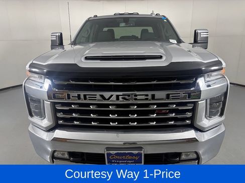 Certified 2022 Chevrolet Silverado 2500 LTZ w/ Z71 Off-Road Package AWD/4WD image 4