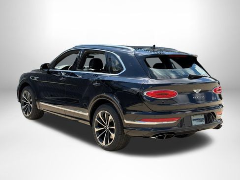 Certified 2023 Bentley Bentayga AWD/4WD image 3