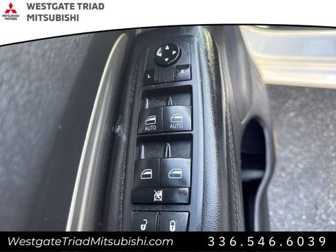 Used 2019 Dodge Durango SXT image 13