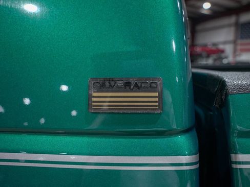 Used 1995 Chevrolet Silverado 1500 K1500 Silverado 2dr 4WD Extend image 23