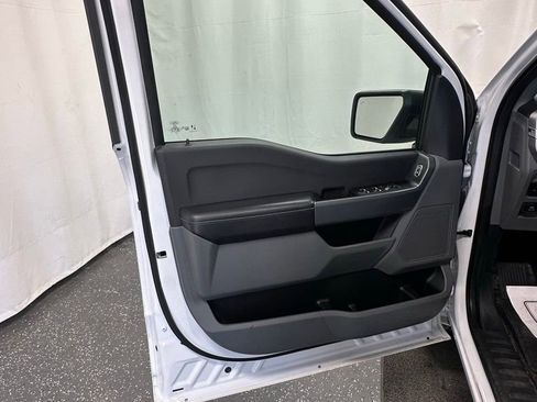 Used 2023 Ford F150 XLT w/ Trailer Tow Package image 11