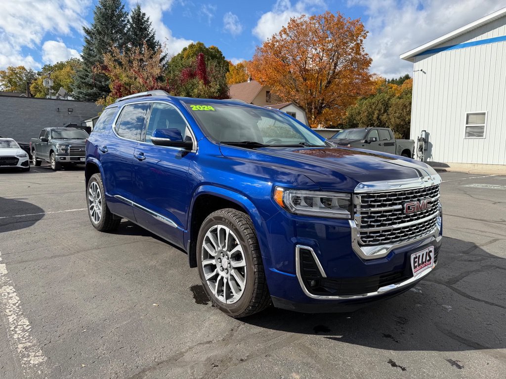 Used 2023 GMC Acadia Denali AWD/4WD image 9