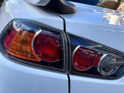 Used 2015 Mitsubishi Lancer Evolution GSR image 27