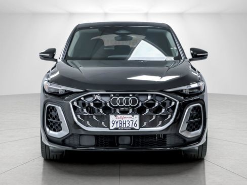 Used 2025 Audi Q5 Prestige w/ 20" Wheel Package AWD/4WD image 8