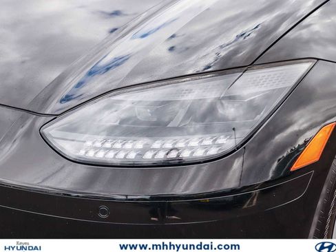 Used 2024 Hyundai Ioniq 6 SE RWD image 7