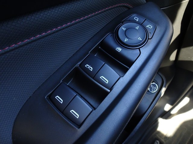 Used 2023 Chevrolet TrailBlazer RS w/ Sun and Liftgate Package AWD/4WD image 26