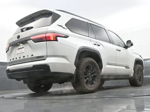 Used 2025 Toyota Sequoia Platinum w/ TRD Off-Road Package AWD/4WD image 11