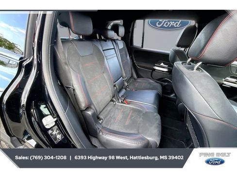 Used 2023 Mercedes-Benz GLB 250 image 21