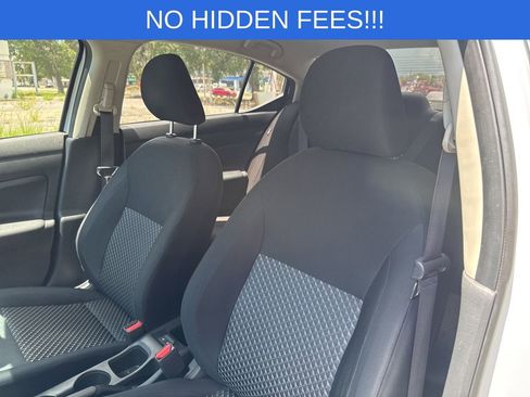 Used 2023 Nissan Versa S FWD image 19