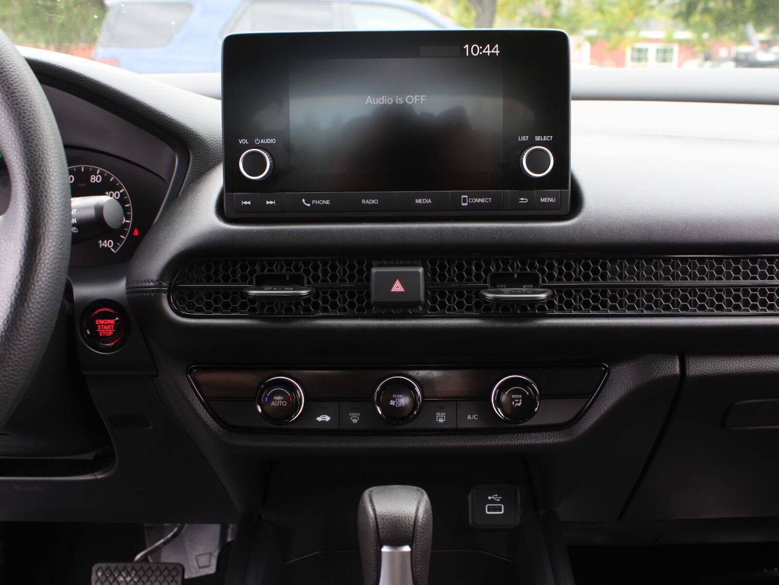 Certified 2025 Honda HR-V LX image 12