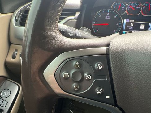 Used 2017 Chevrolet Tahoe Premier AWD/4WD image 33