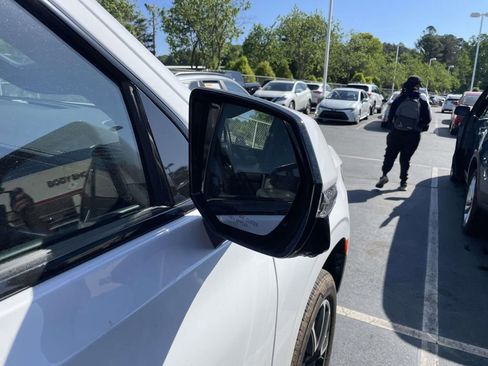 Used 2023 Chevrolet Tahoe RST w/ Luxury Package image 37