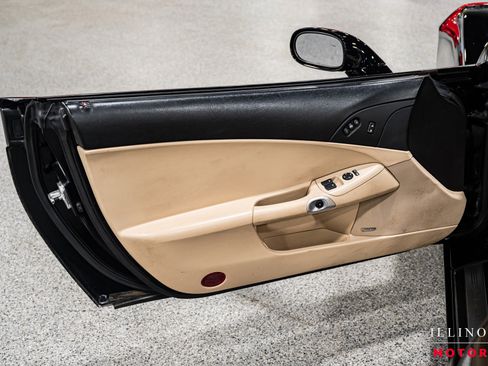 Used 2006 Chevrolet Corvette Convertible w/ Preferred Equipment Group image 13