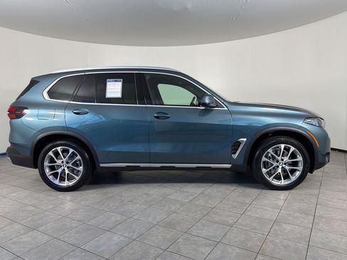 Certified 2026 BMW X5 sDrive40i RWD image 8