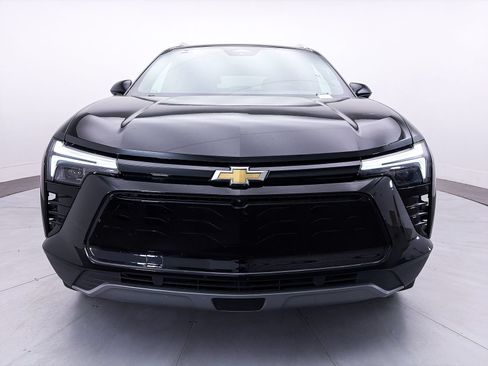 Used 2024 Chevrolet Blazer EV LT AWD/4WD image 12