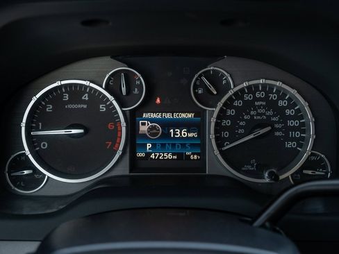 Used 2016 Toyota Tundra SR5 image 23