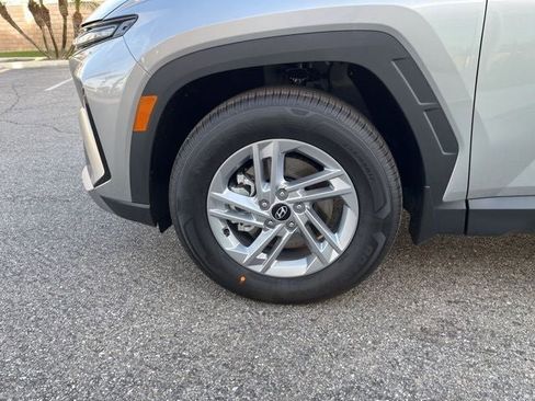 New 2026 Hyundai Tucson SE image 39