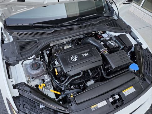 Used 2025 Volkswagen Jetta GLI Autobahn FWD image 8