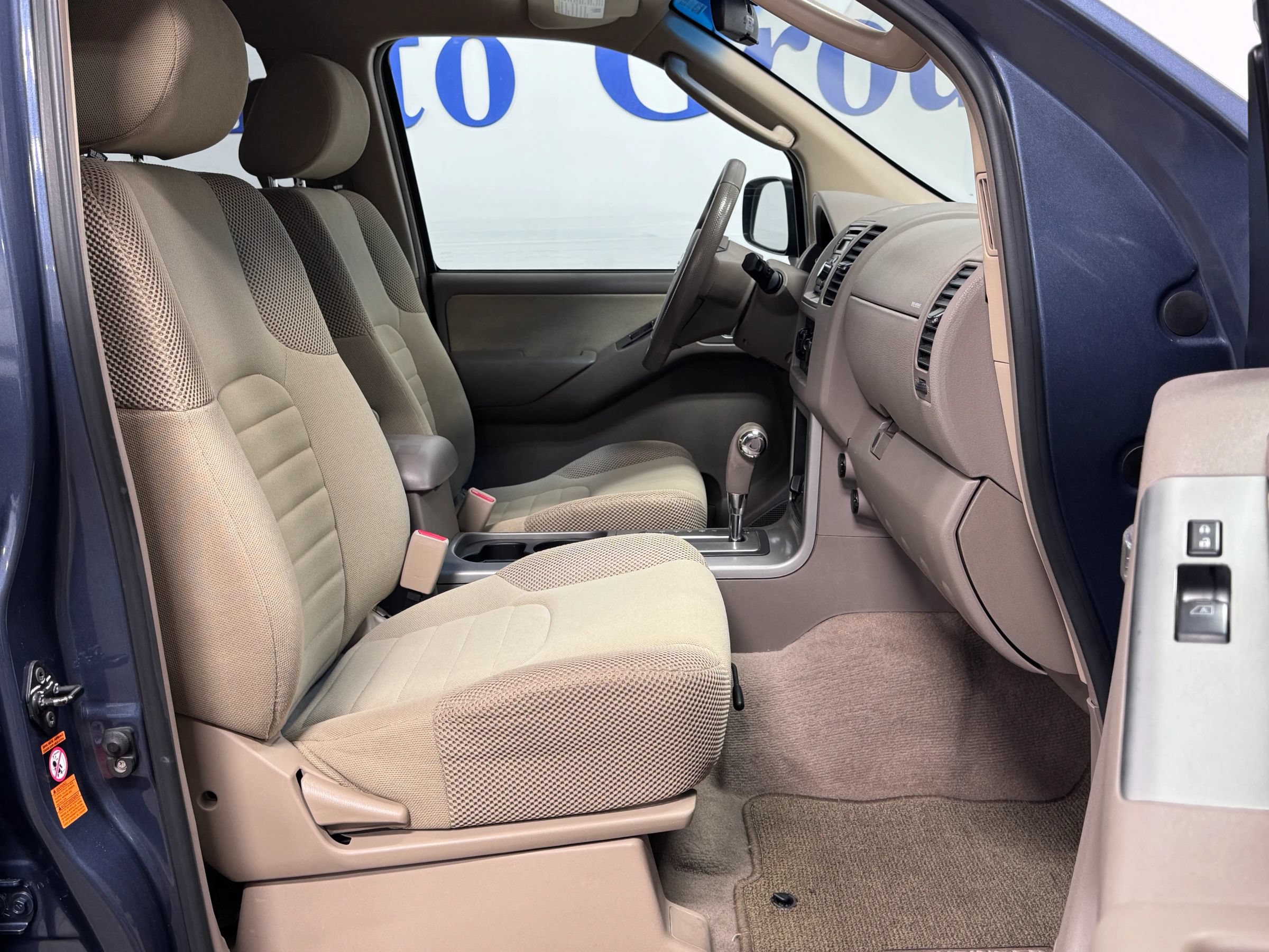 Used 2008 Nissan Pathfinder S w/ Side Airbags Pkg AWD/4WD image 7