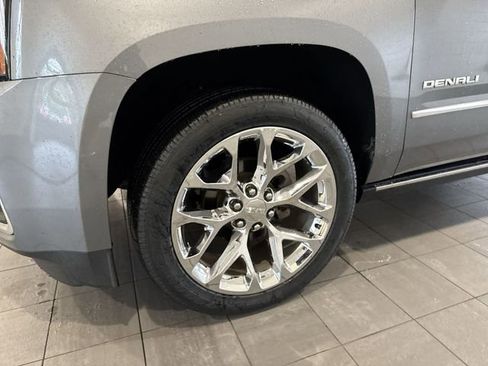Used 2019 GMC Yukon Denali w/ Open Road Package RWD image 8