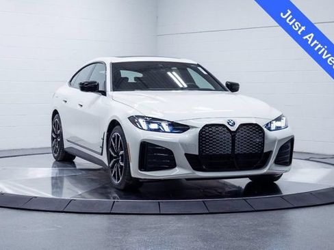New 2026 BMW i4 xDrive40i AWD/4WD image 5