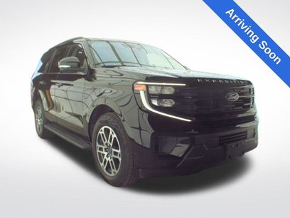 Used 2025 Ford Expedition Active