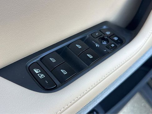 Used 2022 Polestar Polestar 2 w/ Plus Package image 33