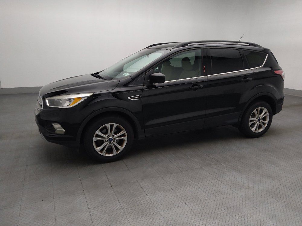 Used 2018 Ford Escape SE FWD image 2